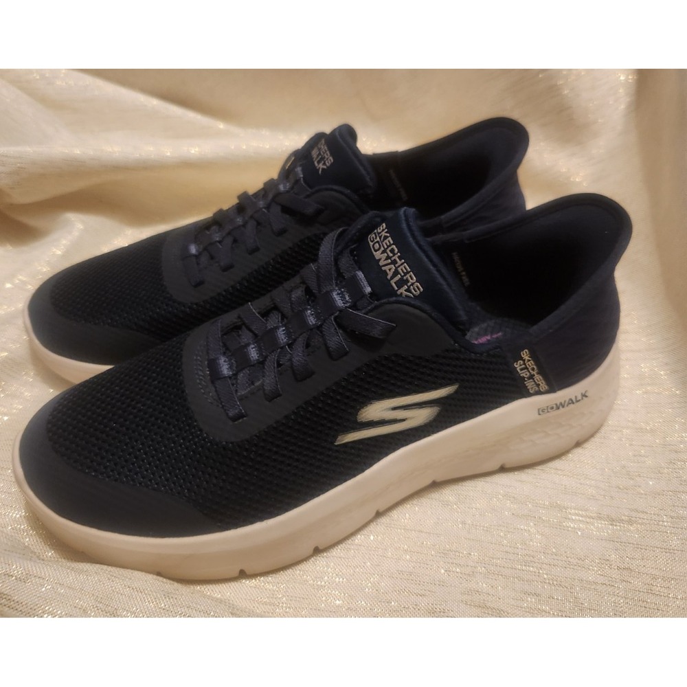 Skechers Go Walk Slip Ins Hands Free Women's Size 7.5 Sneakers SN 124836 Navy
